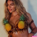 Karol G / karolg / karolgfriend Nude Leaks OnlyFans - Page 4 image 59